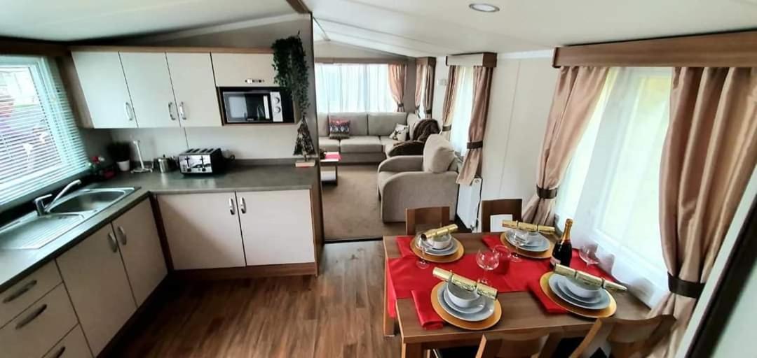 5 Geranium, Holiday Home In Oakdene Forest Park Фърндаун Екстериор снимка
