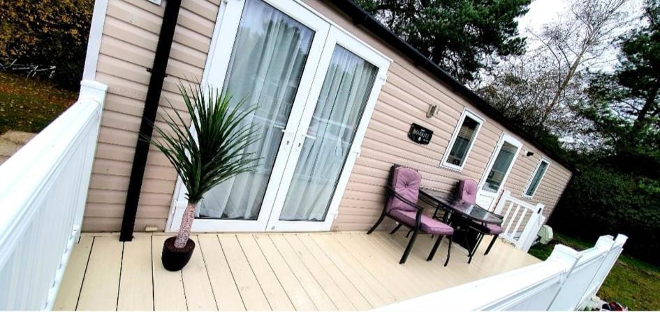 5 Geranium, Holiday Home In Oakdene Forest Park Фърндаун Екстериор снимка