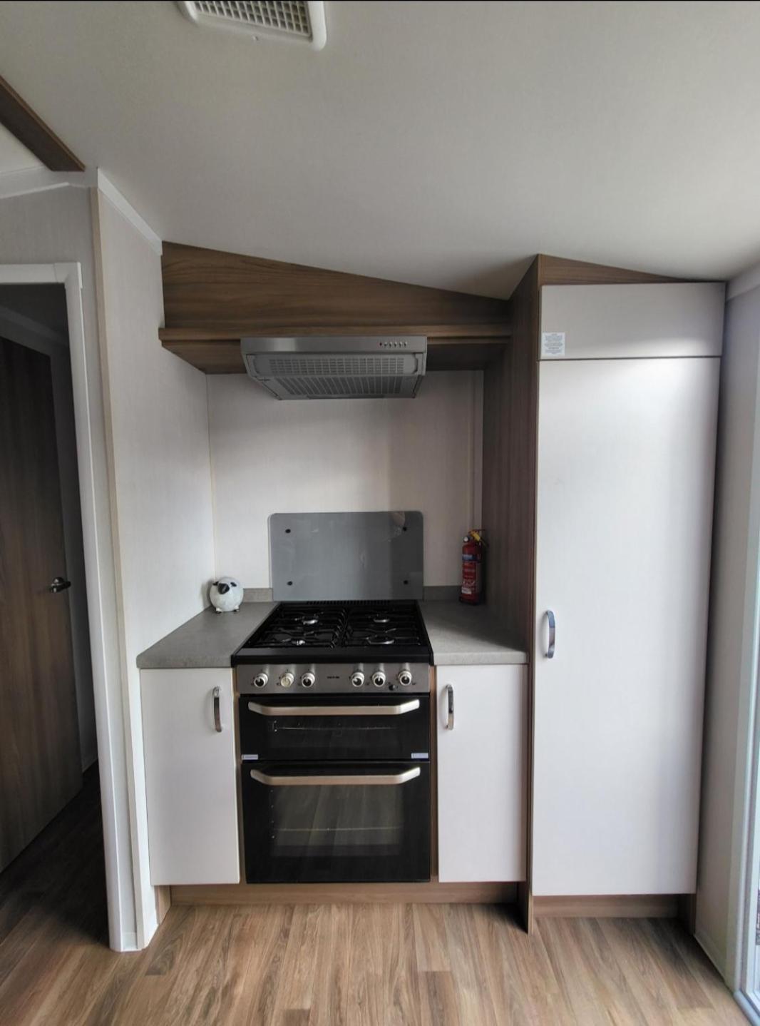 5 Geranium, Holiday Home In Oakdene Forest Park Фърндаун Екстериор снимка